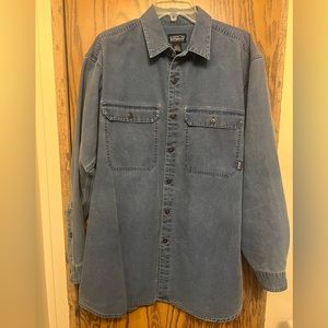 Men’s Large Patagonia Organic cotton outdoor long-sleeve button down work shirt